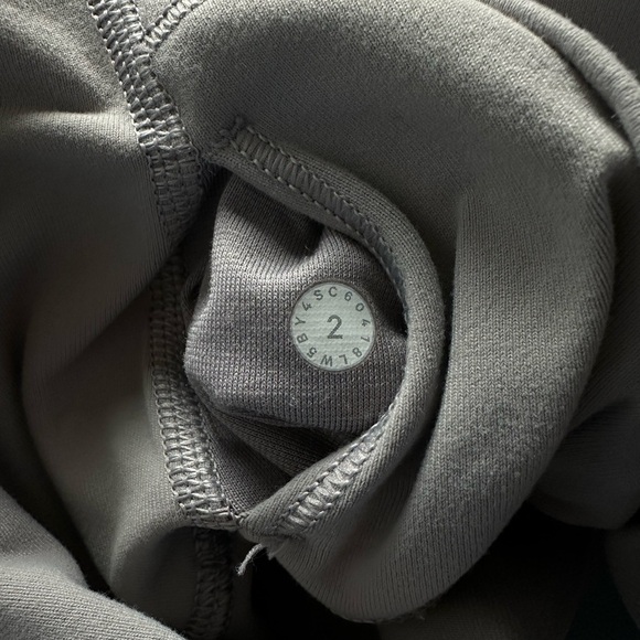 lululemon athletica Gray Leggings - Picture 5 of 5